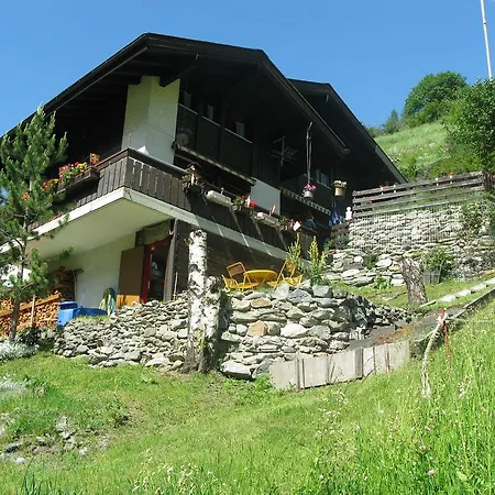 Chalet Schweny Domek alpejski Täsch