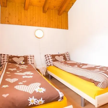 Chalet Schweny 태쉬